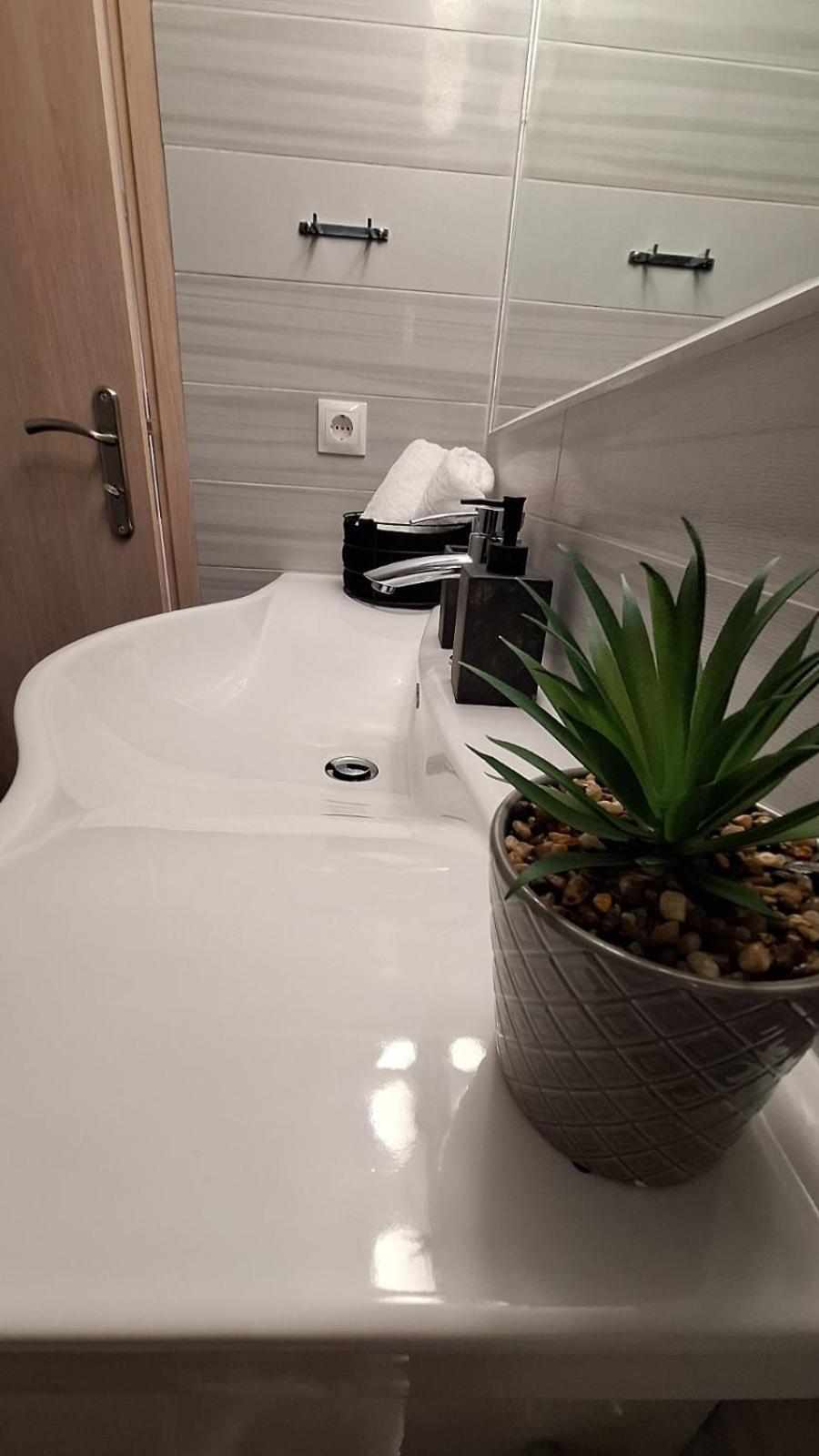 Nylio Apartment Preveza Buitenkant foto