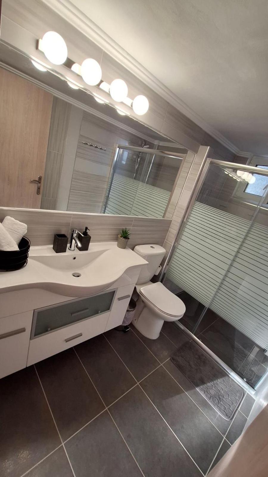 Nylio Apartment Preveza Buitenkant foto